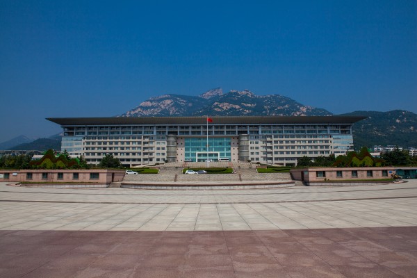 山东省泰安市某局